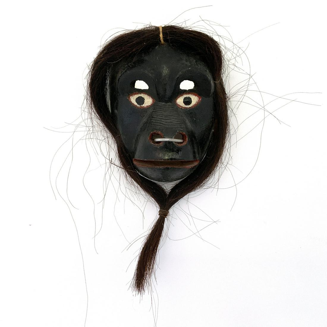 Vintage Mexican Hand Carved Guatemalan Monkey: Vintage Mexican Wood Hand Carved Monkey , Huasteca Indian Region , Vera Cruz Nahua people now the most numerous indigenous group. However, those who live in the region share a number of cultural trait