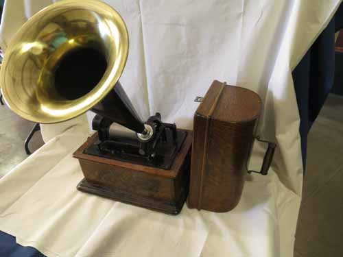 Edison Phonograph.: Edison Phonograph.