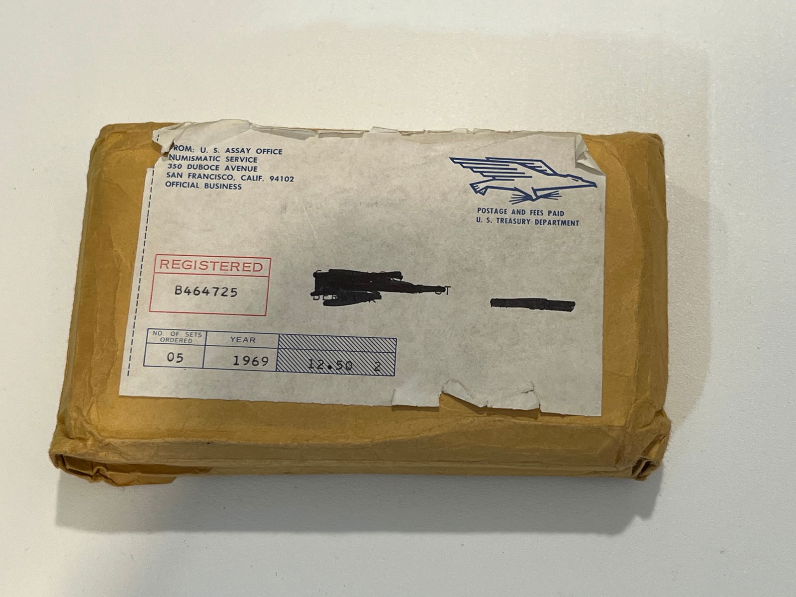 SEALED US MINT 5 Pack 1969 Mint Sets (1 of 2)