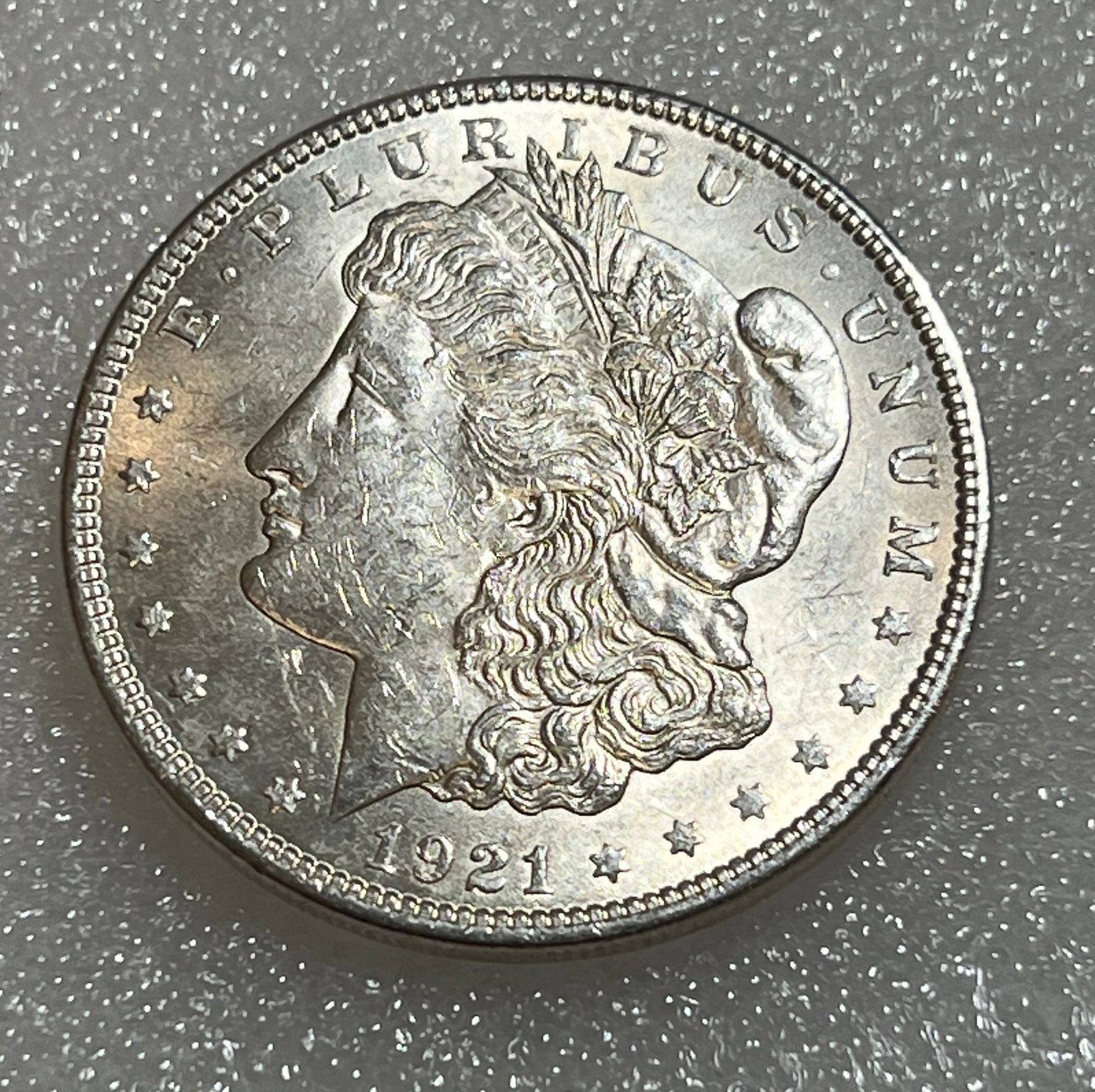 1921 Morgan Dollar BU (1 of 2)