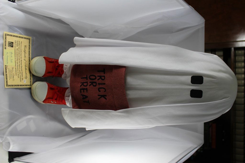 Thomas Pacconi Inc. 3 Ghost, Witch, Pumpkin Kids: 3 Thomas Pacconi Classics, Inc. Ghost Kid, Witch Kid, Pumpkin Kid. All wearing sneakers. Comes with Certificate of Authenticity. 33" H x 9" Dia