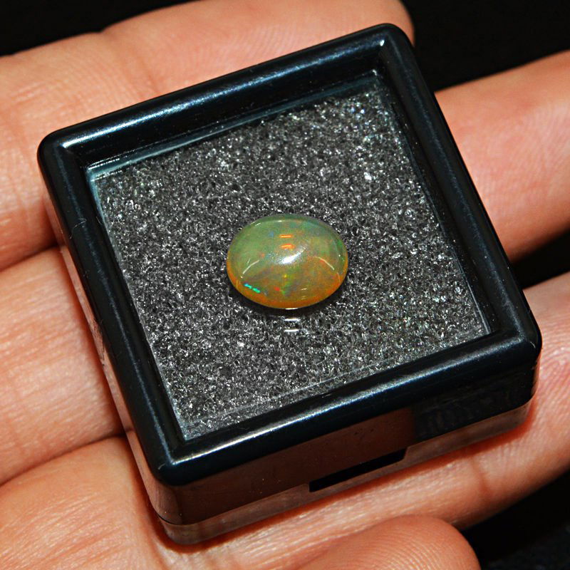 Genuine Ethopian Welo Fire Opal Gemstone (1 of 2)