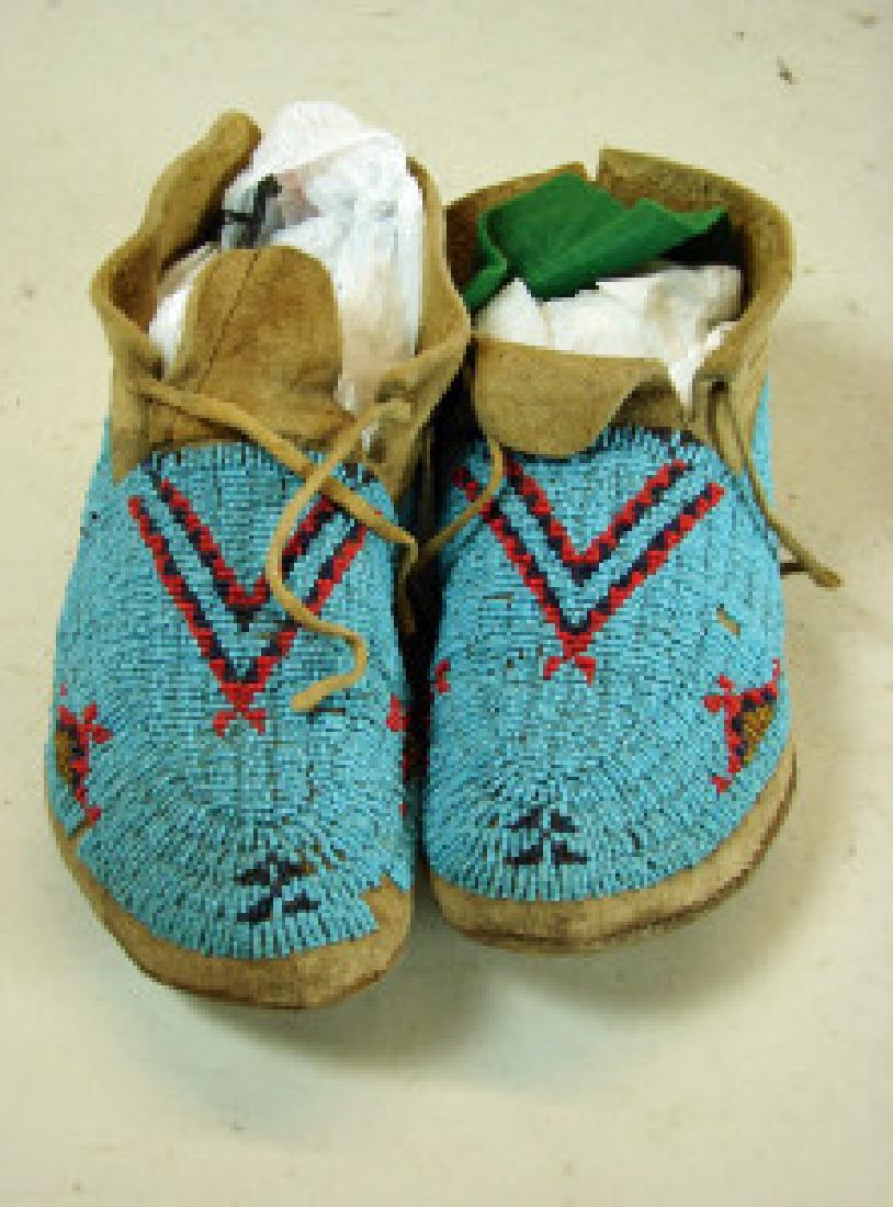 Northern Cheyenne Beaded Moccasins (1 of 4)