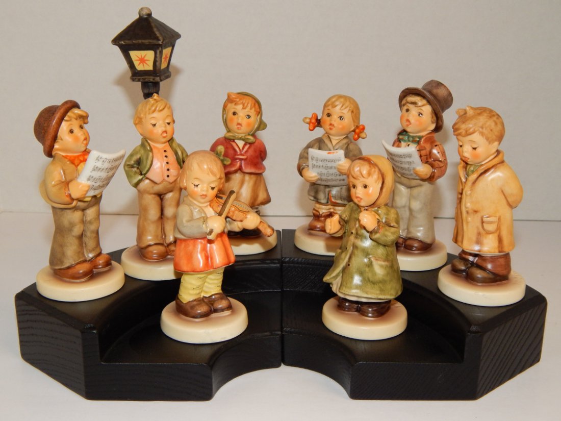 8 Goebel Hummels (1 of 4)