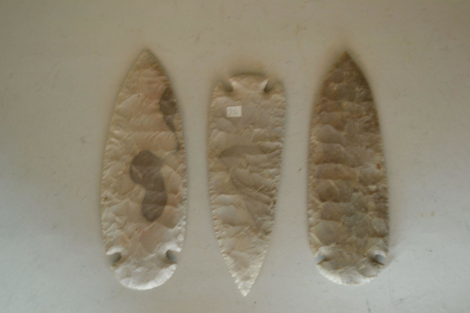3 Large Flint Spear Points: Excellent condition. Largest 8" l x 2 3/4" w