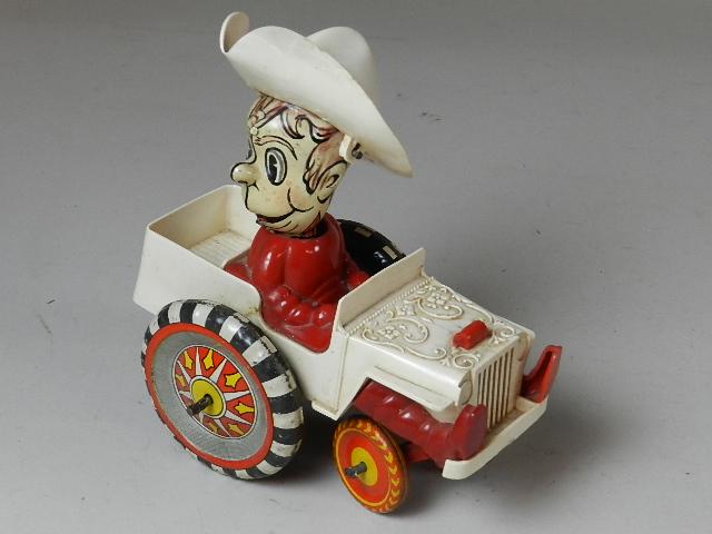 Marx Wind UP Toy: missing steer horn hood ornament, works