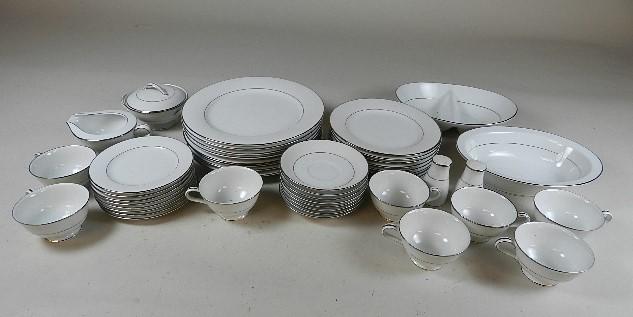 Noritake China Service for 8: Envoy pattern, 46 pieces