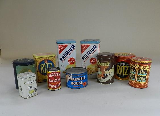 Group of Assorted Tin: National Biscuit Co, Barnum's animals, Ritz, Davis Baking Powder, etc