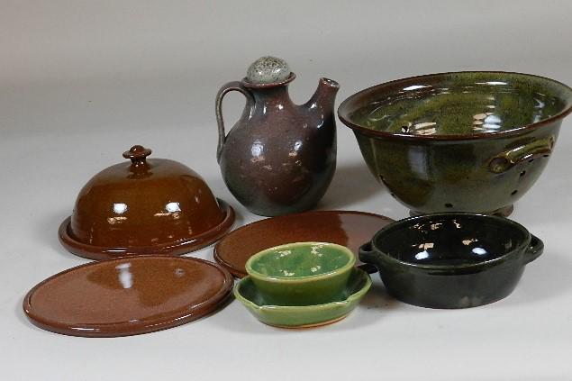 Group of Ben Owen Pottery: Group of Ben Owen Pottery