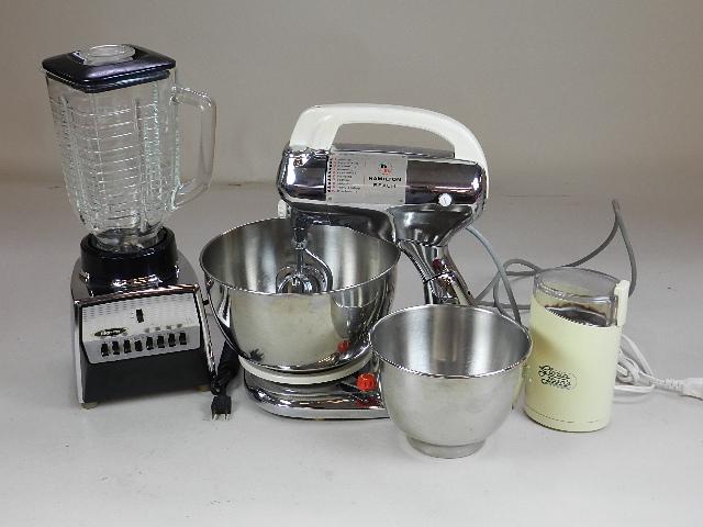 Group of Small Kitchen Appliances: Group of Small Kitchen Appliances