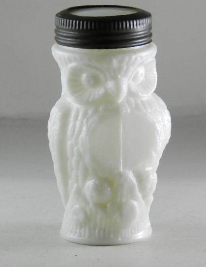 White Milk Glass Owl Food Jar: pint milk glass, RB# 3085, Has incorrect closure ring and blank ilk glass insert lid. Ground lid has minor chips, minor wear, 6 1/4" h