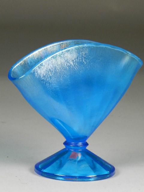 Fenton Stretch Glass Vase: 6" h
