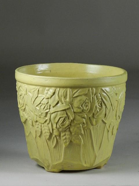 McCoy Art Pottery Planter: 6 1/2" h x 7" w
