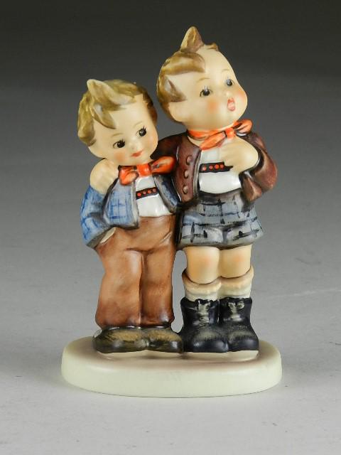 Goebel Hummel "Max & Moritz": trademark 6, excellent condition, 5" h