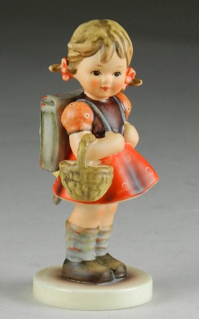 Goebel Hummel "School Girl": trademark 6, excellent condition, 5" h