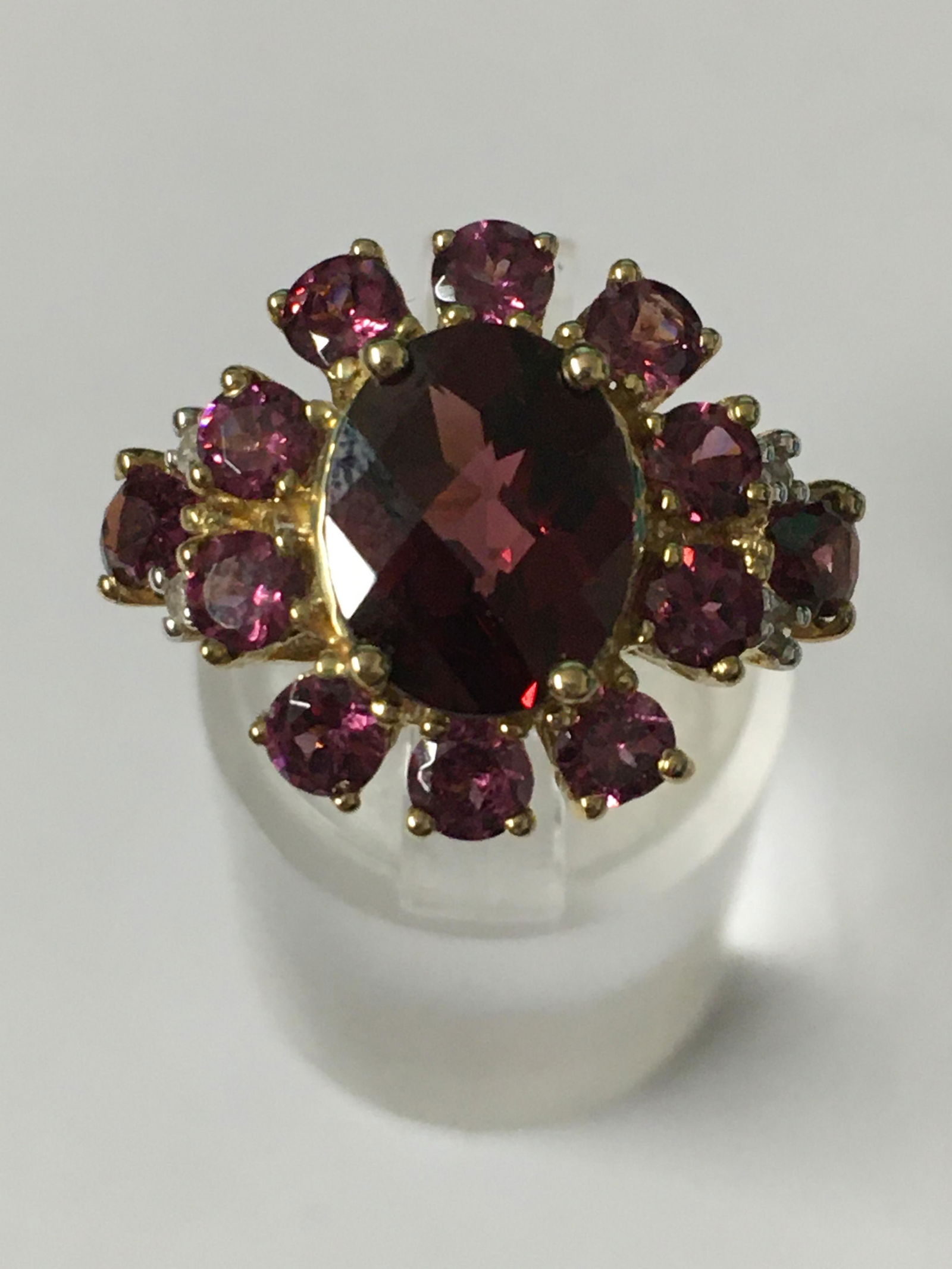 10k Yellow Gold Garnet & Amethyst Ring (1 of 3)