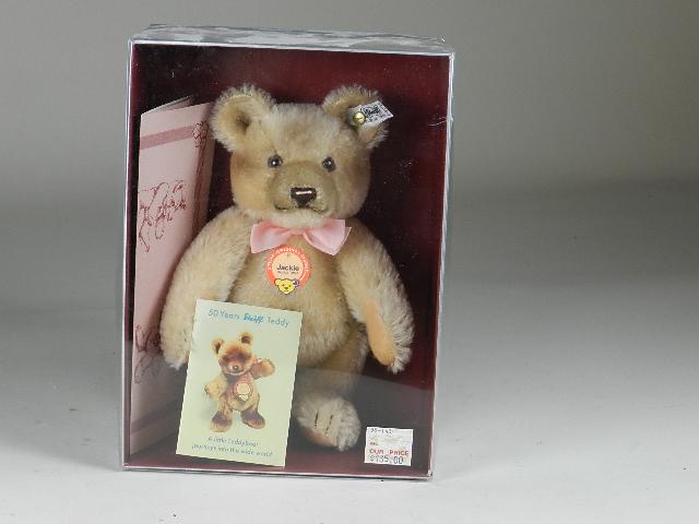 Steiff Replica 50 Year Teddy Bear: "Jackie", in box, 10"h