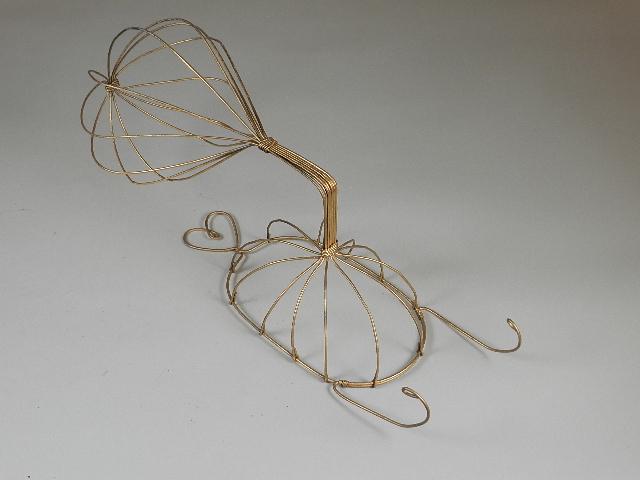 Vintage Wire Hat Stand (1 of 2)