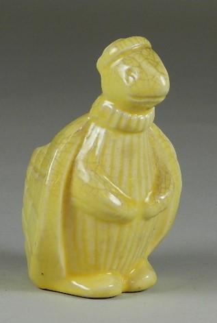 McCoy Yellow Turtle Planter (1 of 3)
