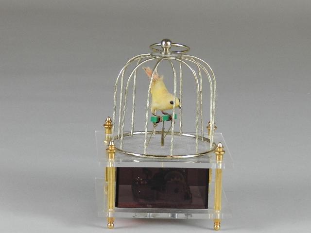 Tundra Japan Bird Cage Music Box: works but not guaranteed, 5 3/4"h
