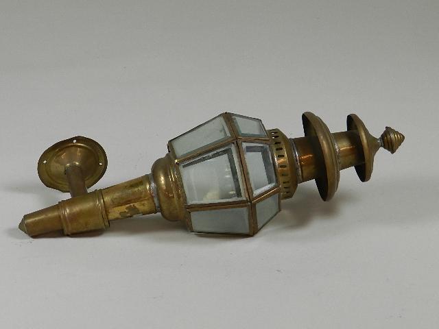 Coach or Carriage Style Lantern with Beveled Glass: 18" h