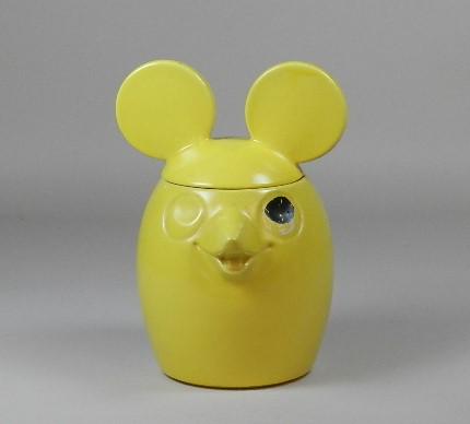McCoy Yellow Mouse Cookie Jar (1 of 6)