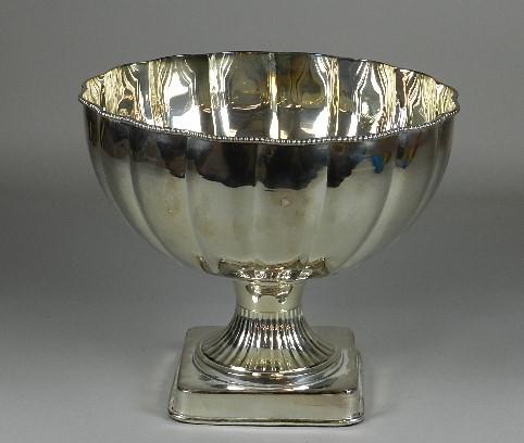 Large Silverplate Compote or Footed Punch Bowl (1 of 4)