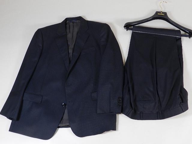 Brooks Brothers 1818 two piece Pin Stripe Suit (1 of 5)