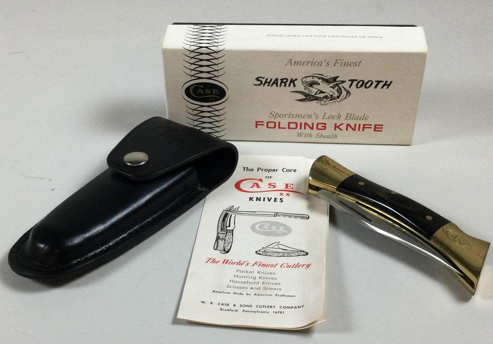 Case XX P197LSSP Shark Tooth Pocket Knife: with wood handles, in original box, minor storage wear, 5" long closed