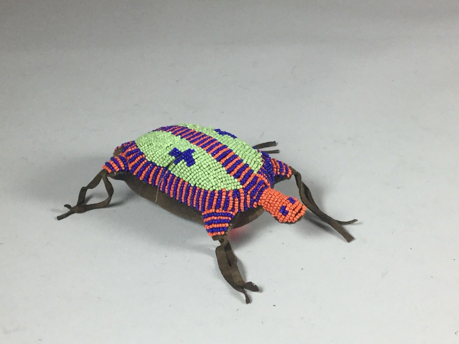 Plains Indian Beaded Turtle Effigy/Amulet (1 of 6)