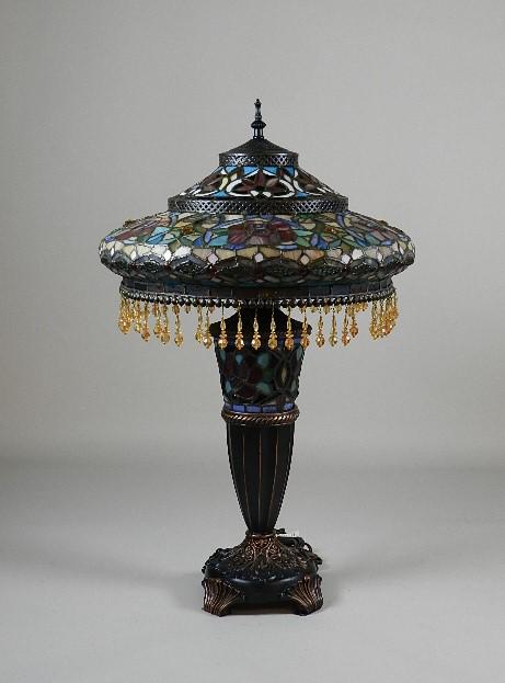 Modern Tiffany Style Lamp (1 of 7)