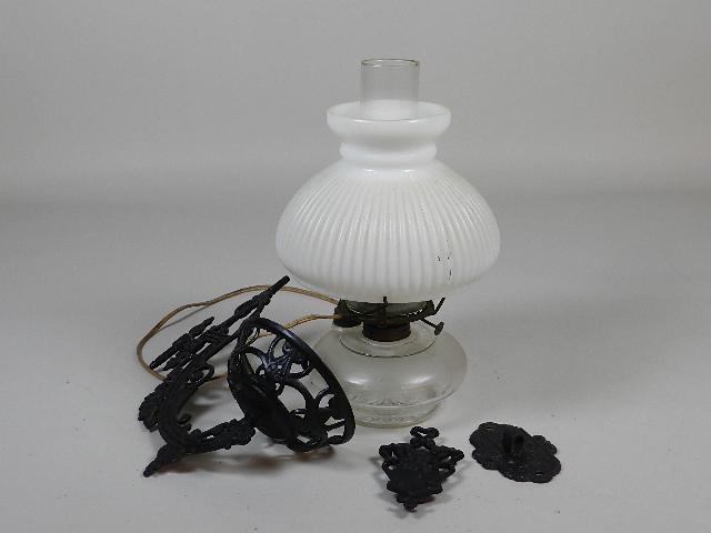 Oil Lamp with Wall Mount Bracket (1 of 3)
