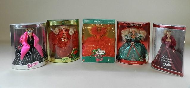 5 Collectible Holiday Edition Barbie: 5 Collectible Holiday Edition Barbie