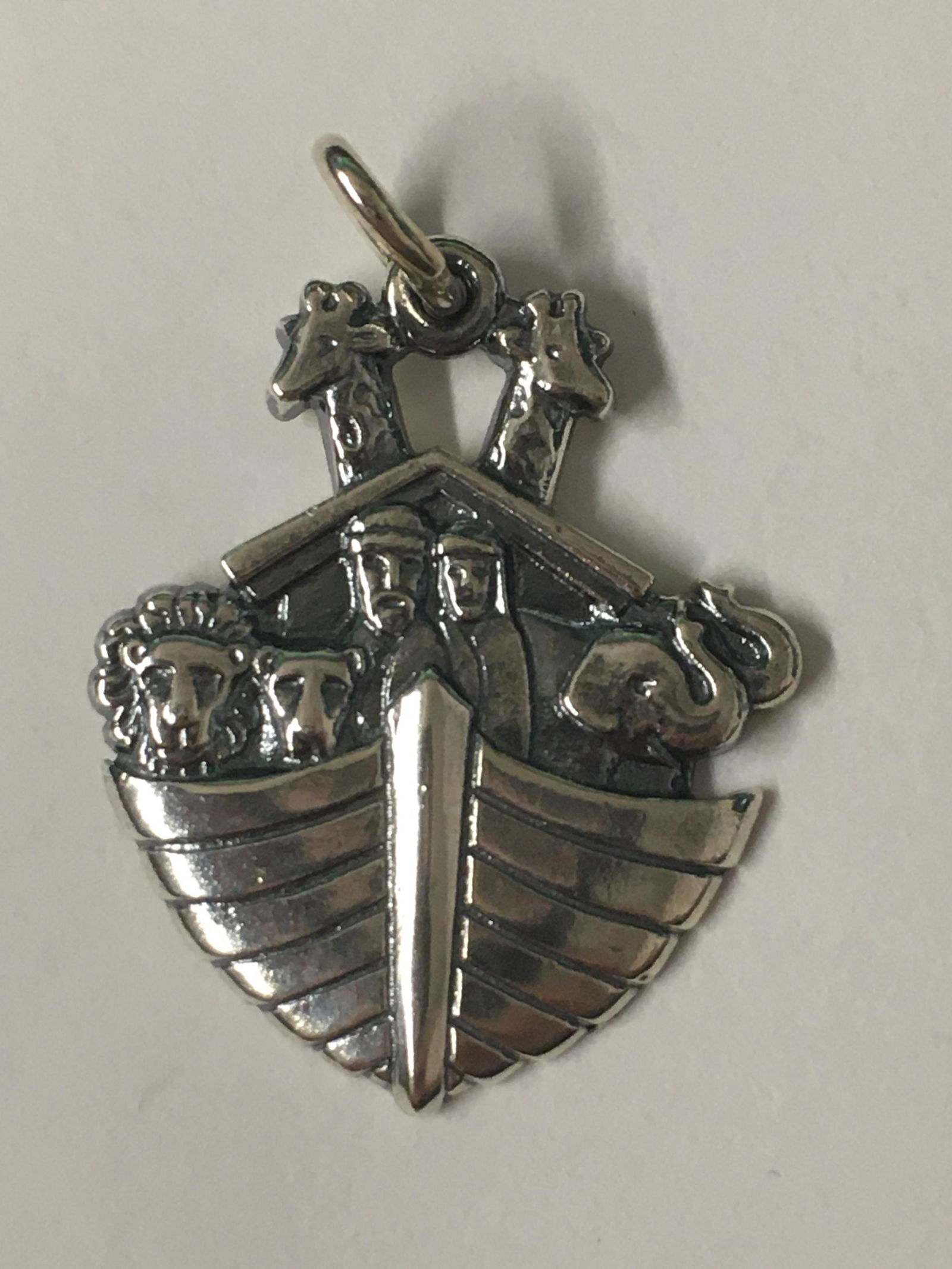 Sterling Noah's Ark Pendant (1 of 2)
