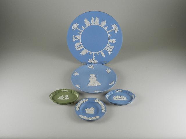 Five Pieces of Wedgwood Jasperware: 2 plates, ashtray, and 2 pin trays, largest: 9 1/2" w