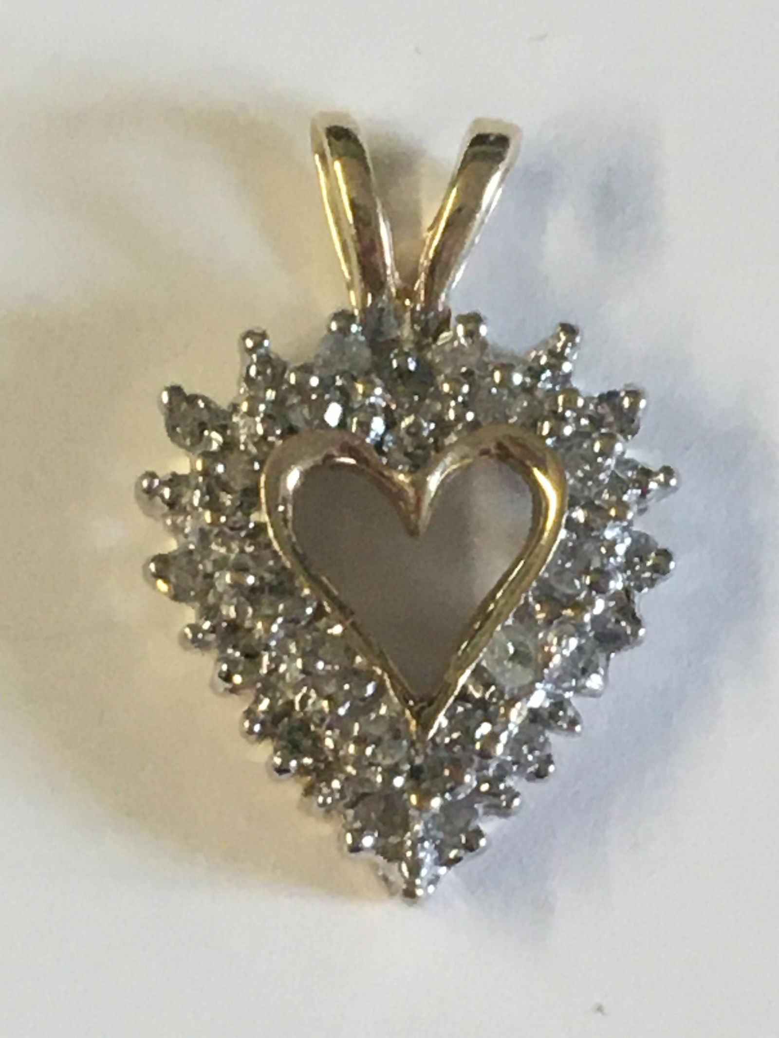 10k Yellow Gold 1/4 ct Diamond Heart Pendant (1 of 2)