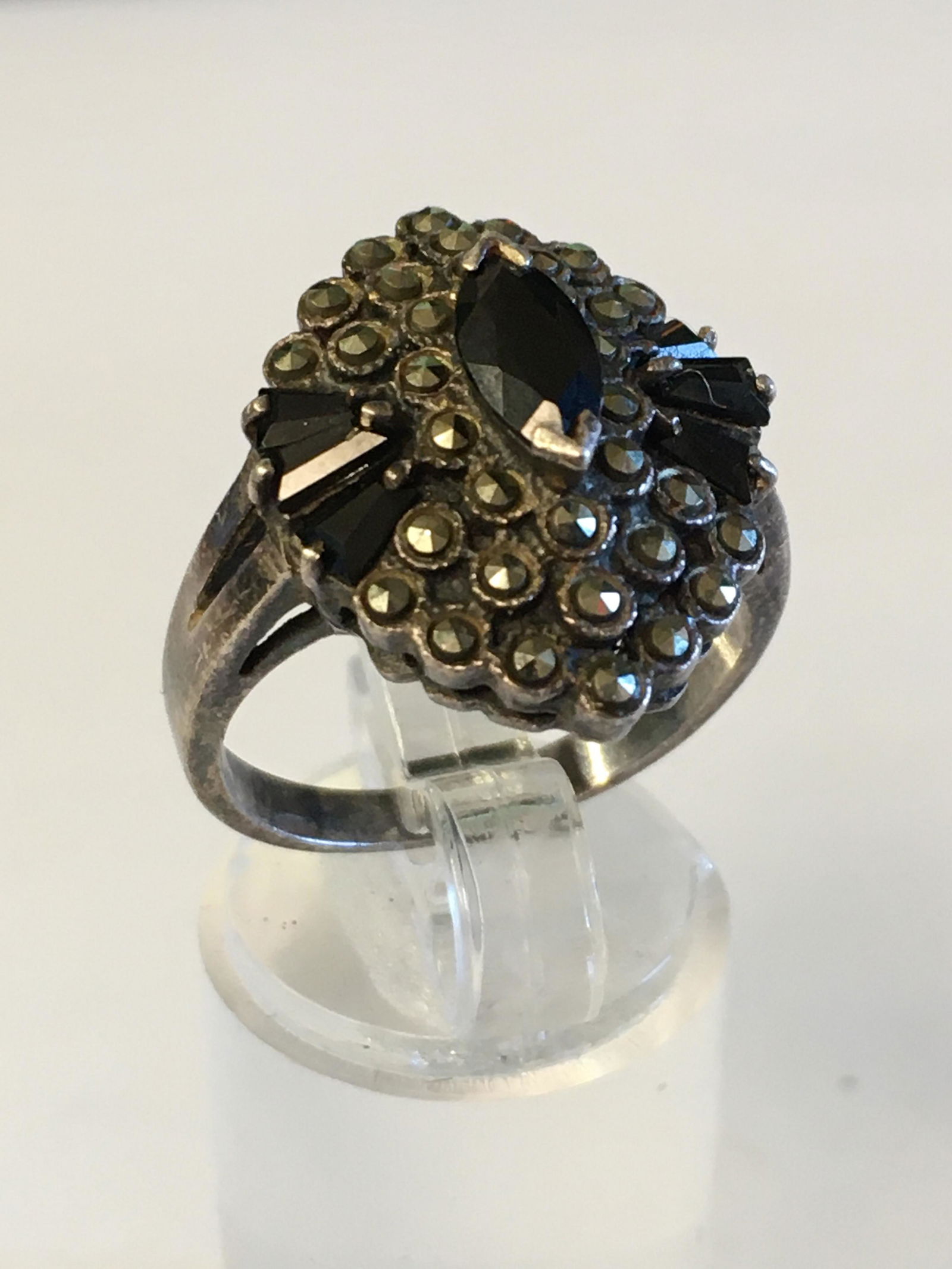 Sterling Marcasite & Black Stone Ring (1 of 4)