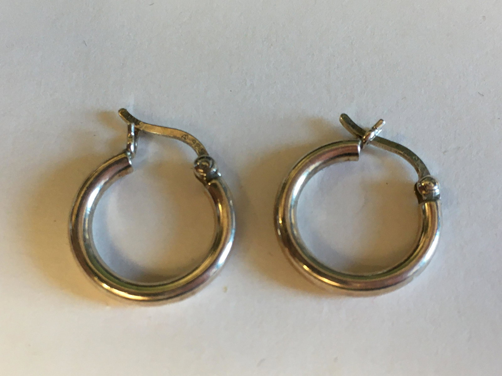 Sterling Hoop Earrings: 1/2" h