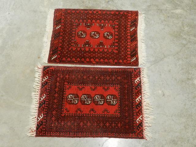 Pair of Baccara Style Area Rugs: 1'7" x 3'
