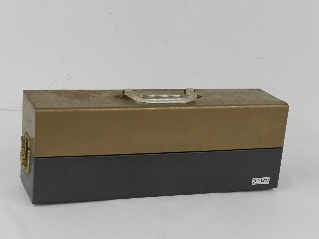 Vintage Lighting in Case Made by Smith-Victor: untested, lite rust on box