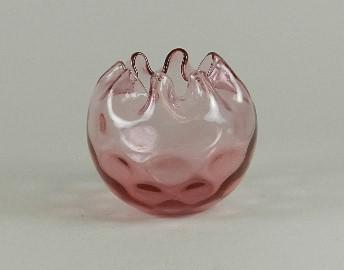 Fenton Cranberry Rose Bowl (1 of 2)