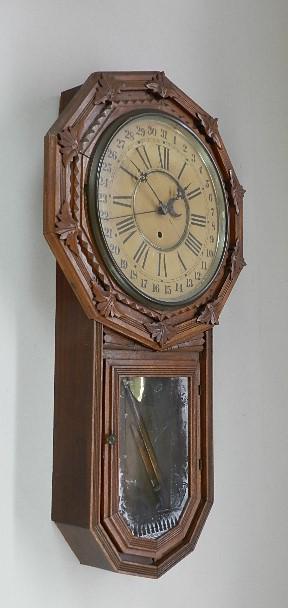 Victorian Era Calendar Clock (1 of 5)