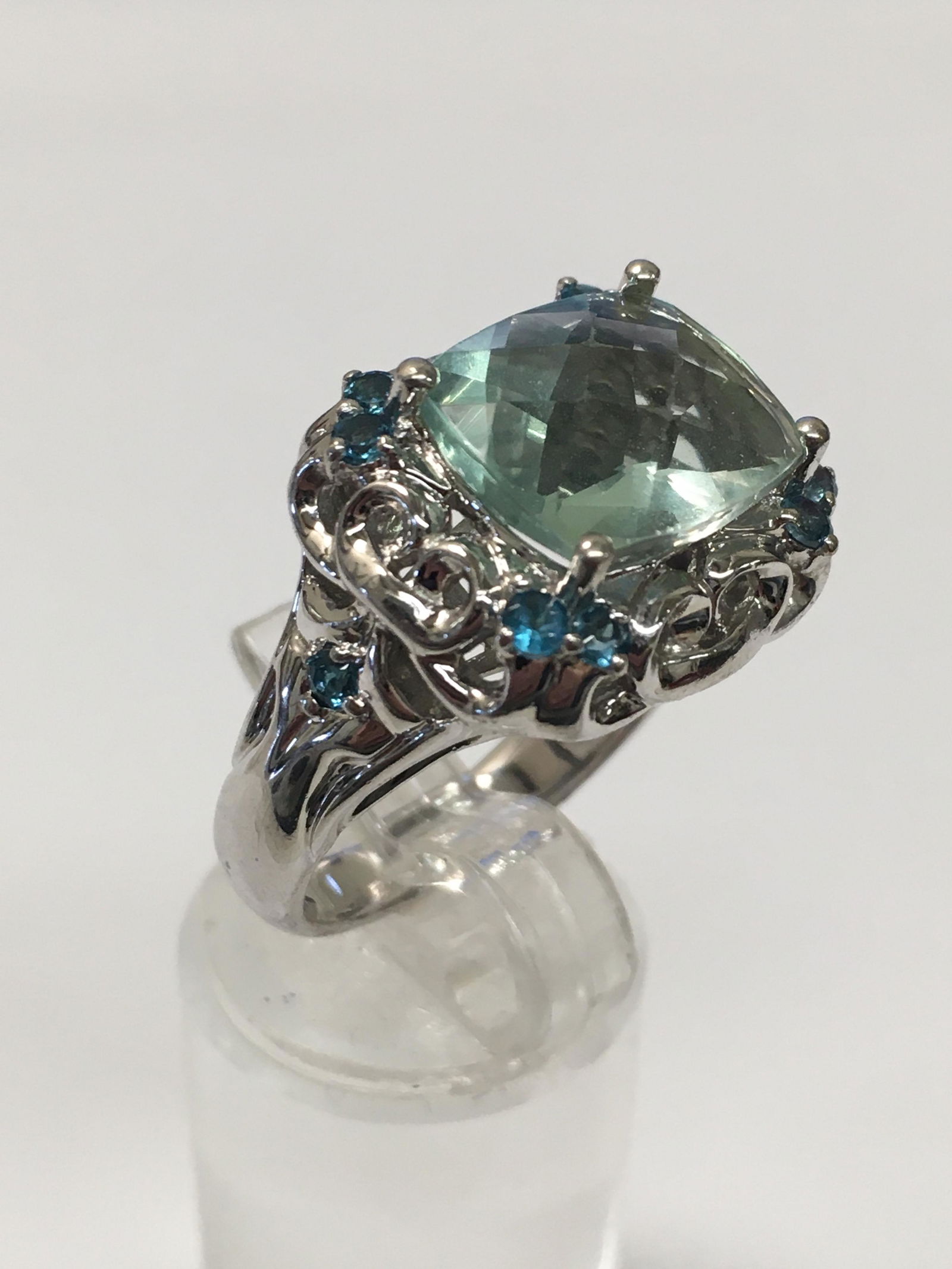 Sterling Green Amethyst & Blue Topaz Ring (1 of 4)