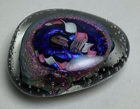 Randy Strong Pebble Shaped Paperweight (1 of 2)