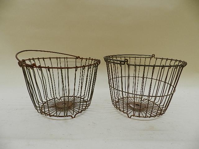 2 Large Wire Egg Baskets (1 of 3)