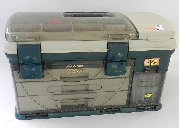 Tackle Box & Contents (1 of 6)