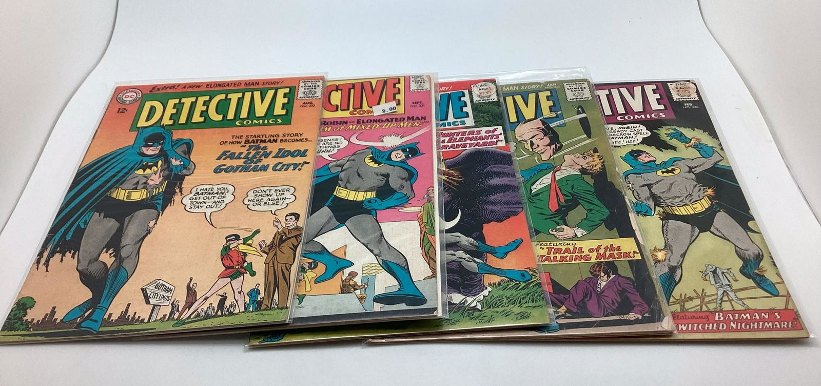 Lot of 5 Issues DC Detective Comics (1 of 3)