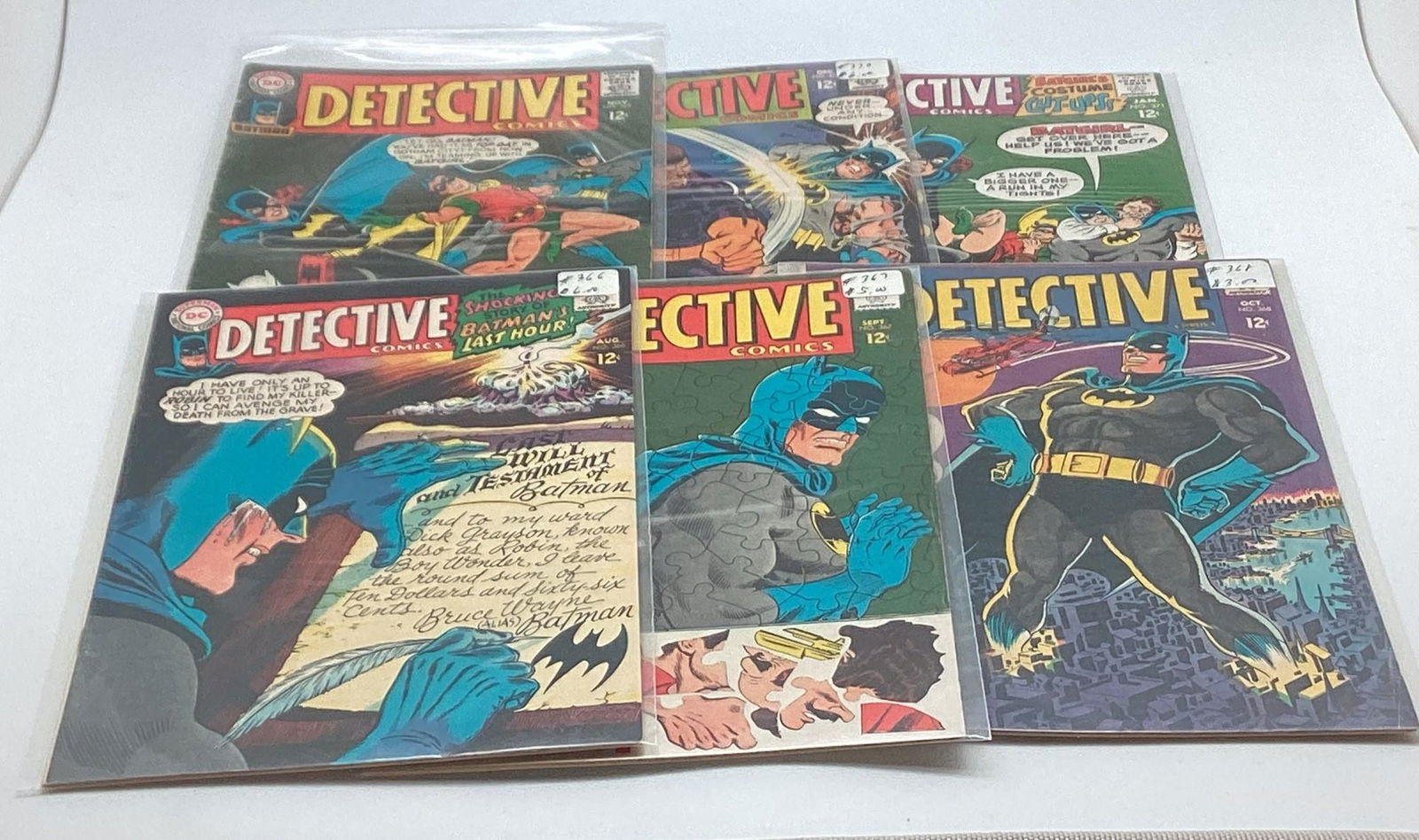 Lot of 6 Issues DC Detective Comics (1 of 3)