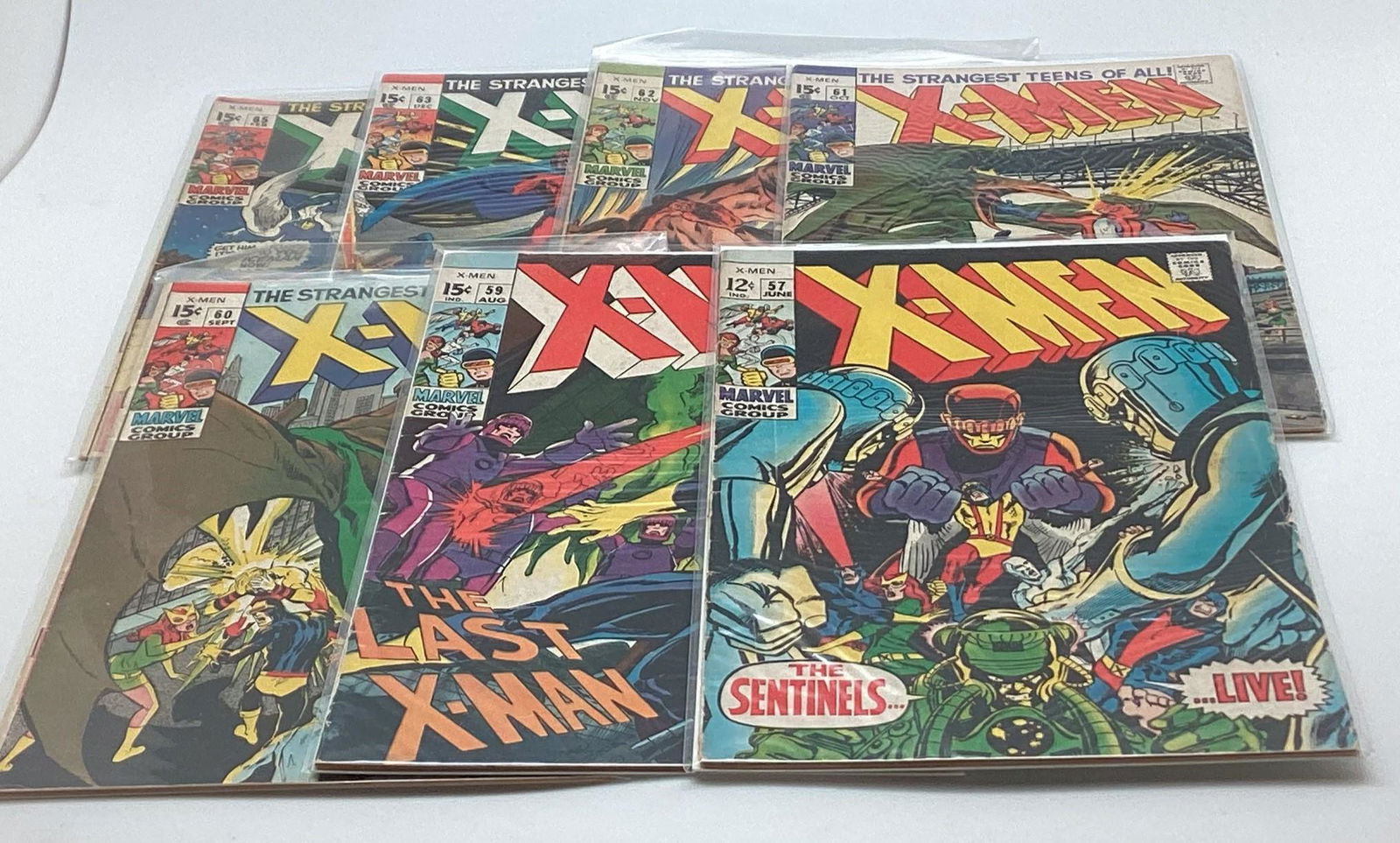 Lot of 7 Issues Marvel X-Men (1 of 3)
