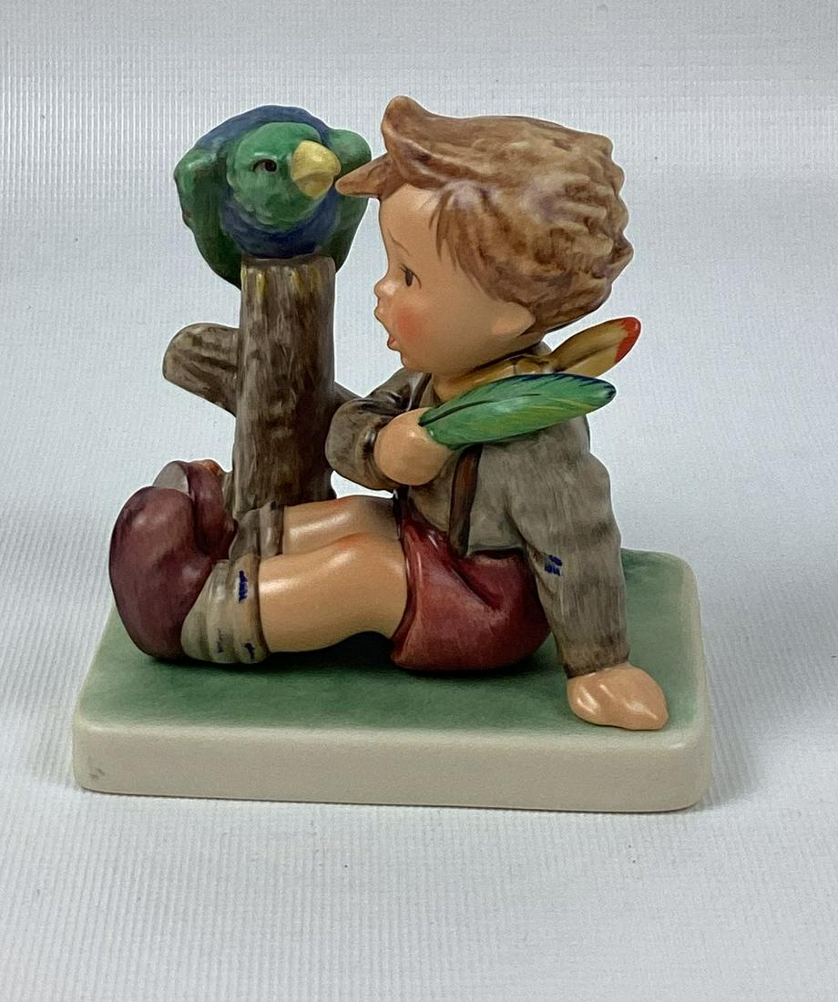 Goebel Hummel Tit for Tat: Trademark 8. Excellent condition. 3 1/2" tall.